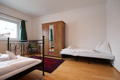 Top 2 Schlafzimmer 1 mit Einzelbett