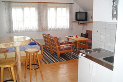 App. Knaus (klein) - Wohn-/Schlafraum