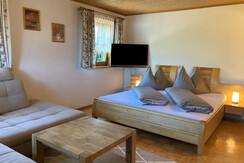 Top1 Schlafzimmer neu 2