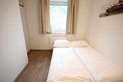 Schlafzimmer 3
