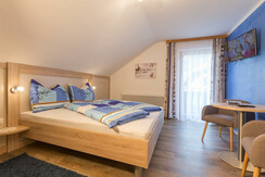 Schlafzimmer App. Himmelblau