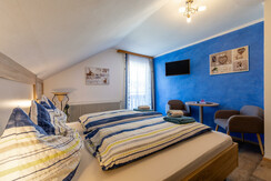 Schlafzimmer App. Himmelblau