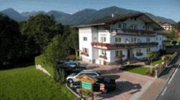 Unser Haus im Sommer