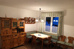 Appartementhaus Schütter_App. 2 Schlafr._Essecke