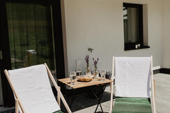 Terrasse 2 Liegestühle 2