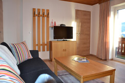 (19) Alpenblick_Appartement Ramsau_Wohnzimmer