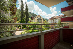 B7 - Terrasse und Balkon mit Ausblick