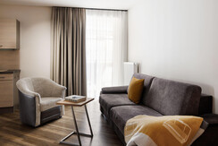 Charly Kahr Family Appartement Hans Wohnzimmer