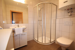 Crystal 2 - Bathroom with Shower and Toilet