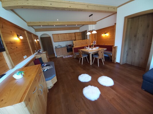 Apartment Gipfelsturm Kufstein - Wohn_Essbereich