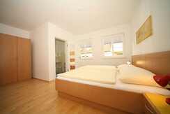 Schlafzimmer 2 Top 9