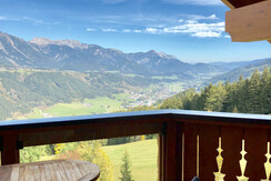 Balkon mit Blick ins Ennstal