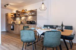 Top 2 H_Steiner-9236