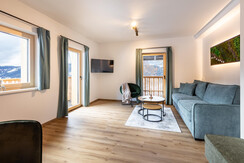 Top 2 H_Steiner-9252