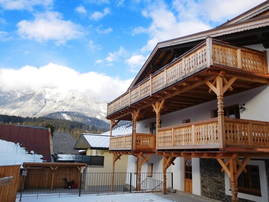 Hausansicht Outside View (2)