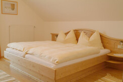 Appartement Arnoldhof in Aich_Schlafzimmer