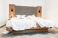 bett-aktiv-doppelzimmer-mit-teppichboden