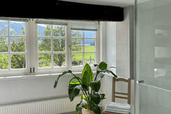 Badezimmer mit Ausblick