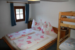 Im 4-Bett-Zimmer