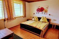 Schlafzimmer oben1