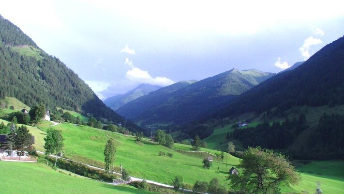 Ausblick-Zickhof-Familie-Zick-im-Naturpark-Sölktäl