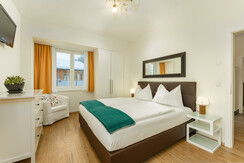 Top 1 Schlafzimmer 1