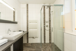 Top 1 Badezimmer 2 en-suite