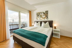 Top 5 Schlafzimmer 3 mit Zugang zum Balkon