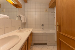 Bathroom 2 with shower and toilet