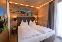 35 BHK (c) Alps Residence