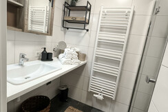 92C3C83C-9C04-4631-A766-9B66699D18D6