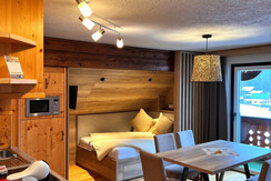 0C2EBD3C-45ED-4D4B-926C-EDDFF7E92ACB