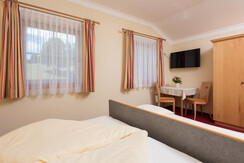 Suite Ennstal Schlafzimmer Enns Bild 2