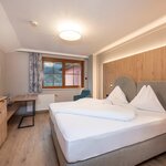 Photo of family-studio, shower, toilet