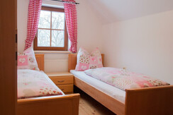 Bröcklhof - Ferienhaus Johann - Zweibettzimmer