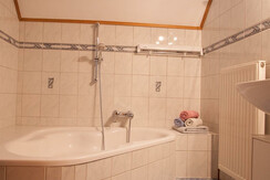 Bröcklhof - Ferienhaus Johann - Badewanne