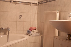 Bröcklhof - Ferienhaus Johann - Badezimmer
