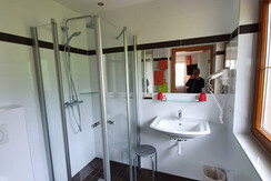 eef413c2-7ace-4fde-806e-48a754c04e92