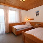 Photo of Suite, shower, toilet, 2 bed rooms