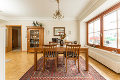 Dinette with kitchen