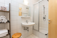 Top 8 Bathroom with shower