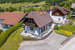 Chalet-am-See-Apartment-Haus-myNests-Aich-Schladmi
