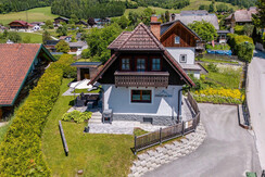 Chalet-am-See-Apartment-Haus-myNests-Aich-Schladmi