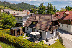 Chalet-am-See-Apartment-Haus-myNests-Aich-Schladmi