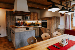 Chalet-Hoamatgfühl-von-myNests-Haus-im-Ennstal-Sch