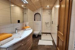 Chalet Lärchforst, Bad OG 2