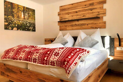 Chalet Mama, Schlafzimmer mit Einzelbett3