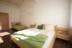 Zimmer mit Dusche / Wc / TV und W-lan