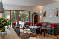 living / kitchen room with entrance to the terrace