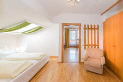 Ferienwohnung Nr. 2 Doppelzimmer 3